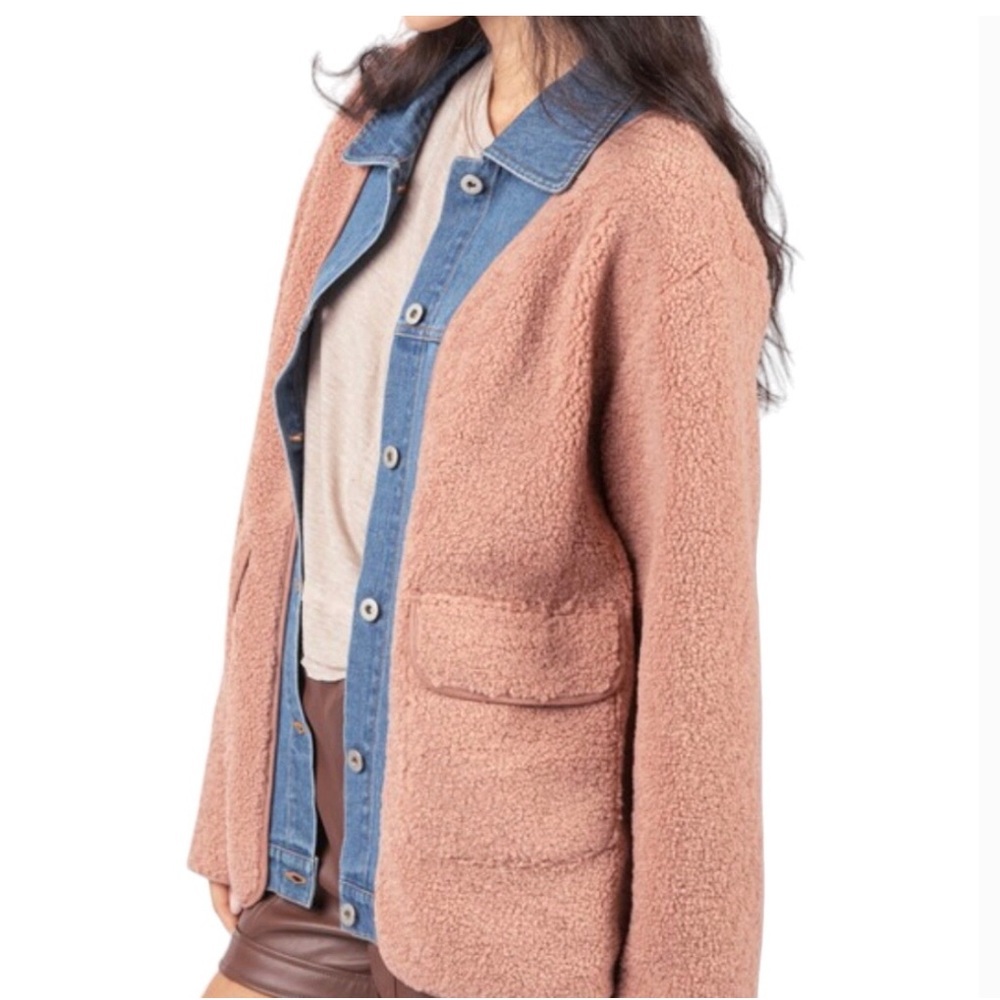 NWT Women’s Blush Soft Fleece/Sherpa Denim Jacket Size L - Picture 2 of 6